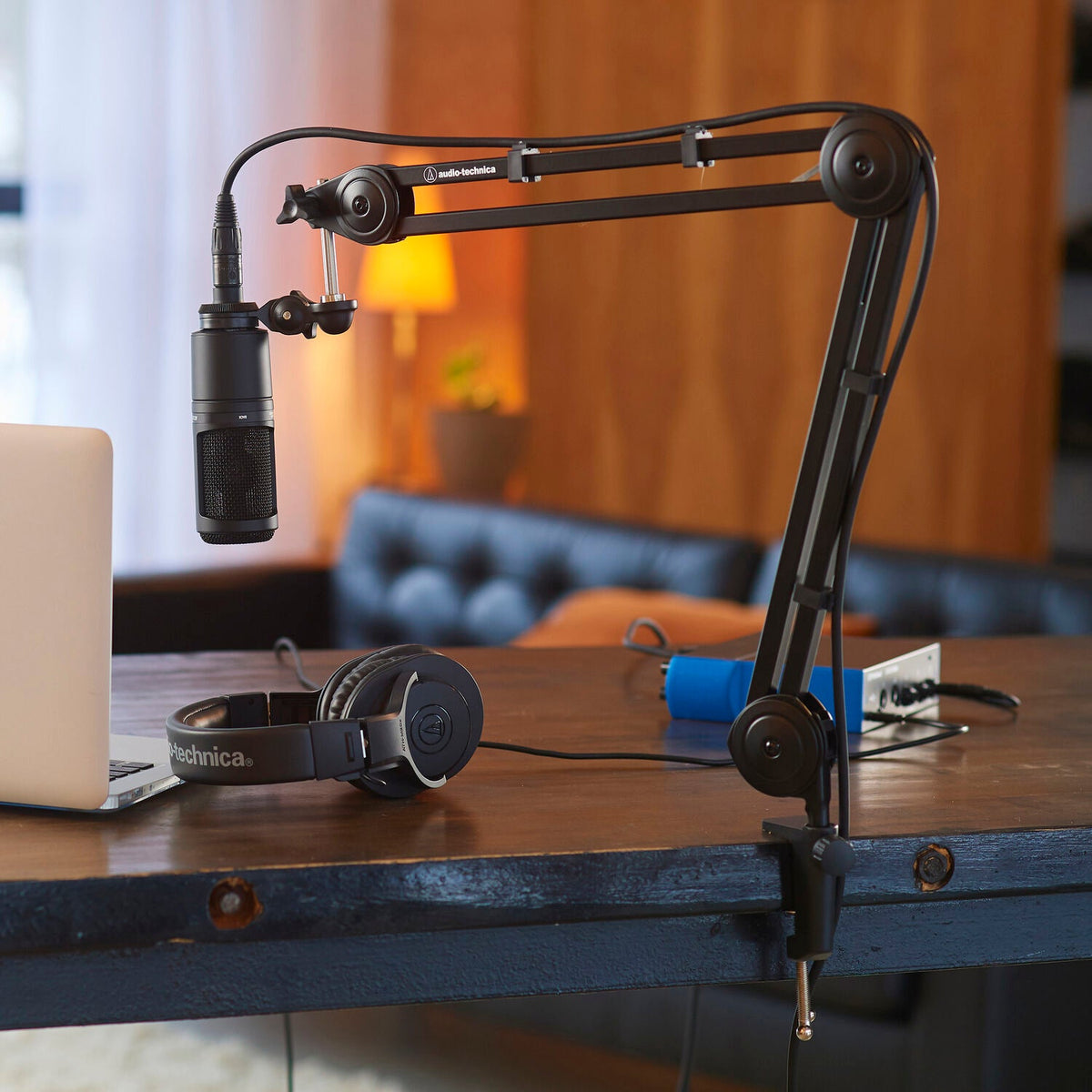 Audio-Technica AT8700 Microphone Boom Arm - product view 2