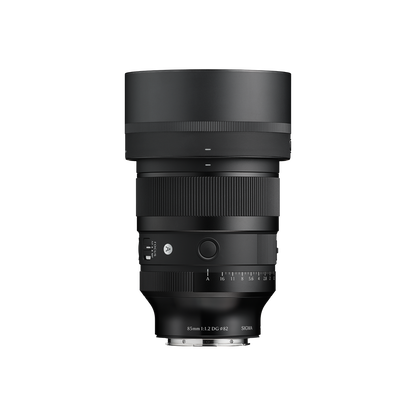 Sigma 85mm F1.2 DG Art lens view 1