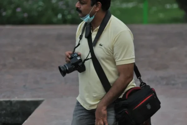 imgi_11_Sigma-Black-White-5