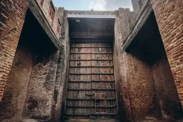 imgi_12_Lahore-Fort-Photwalk-7