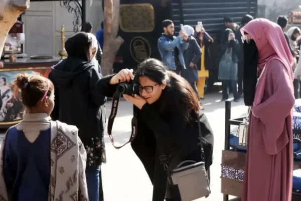 imgi_14_Walled-City-Photowalk-8