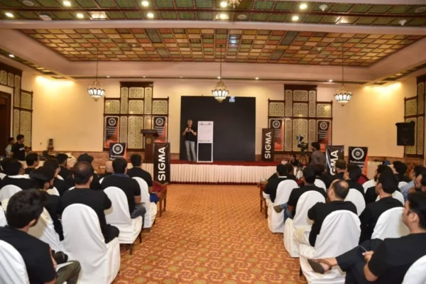 imgi_25_Sigma-Photography-Workshop-19