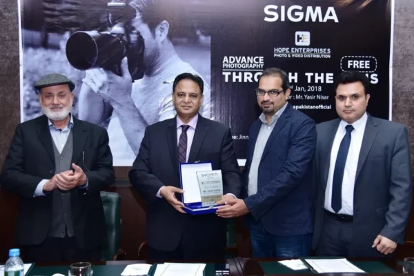 imgi_9_Advance-Photography-Workshop-Lahore-9